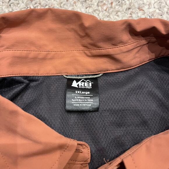 REI Men's Long Sleeve Button Down Hiking Shirt Sz 2XL Orange Outdoor Gorpcore - Picture 7 of 7